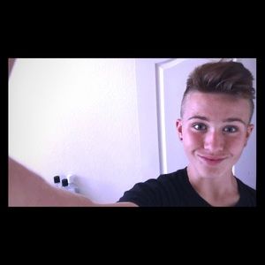 Meet your Posher, Anthony